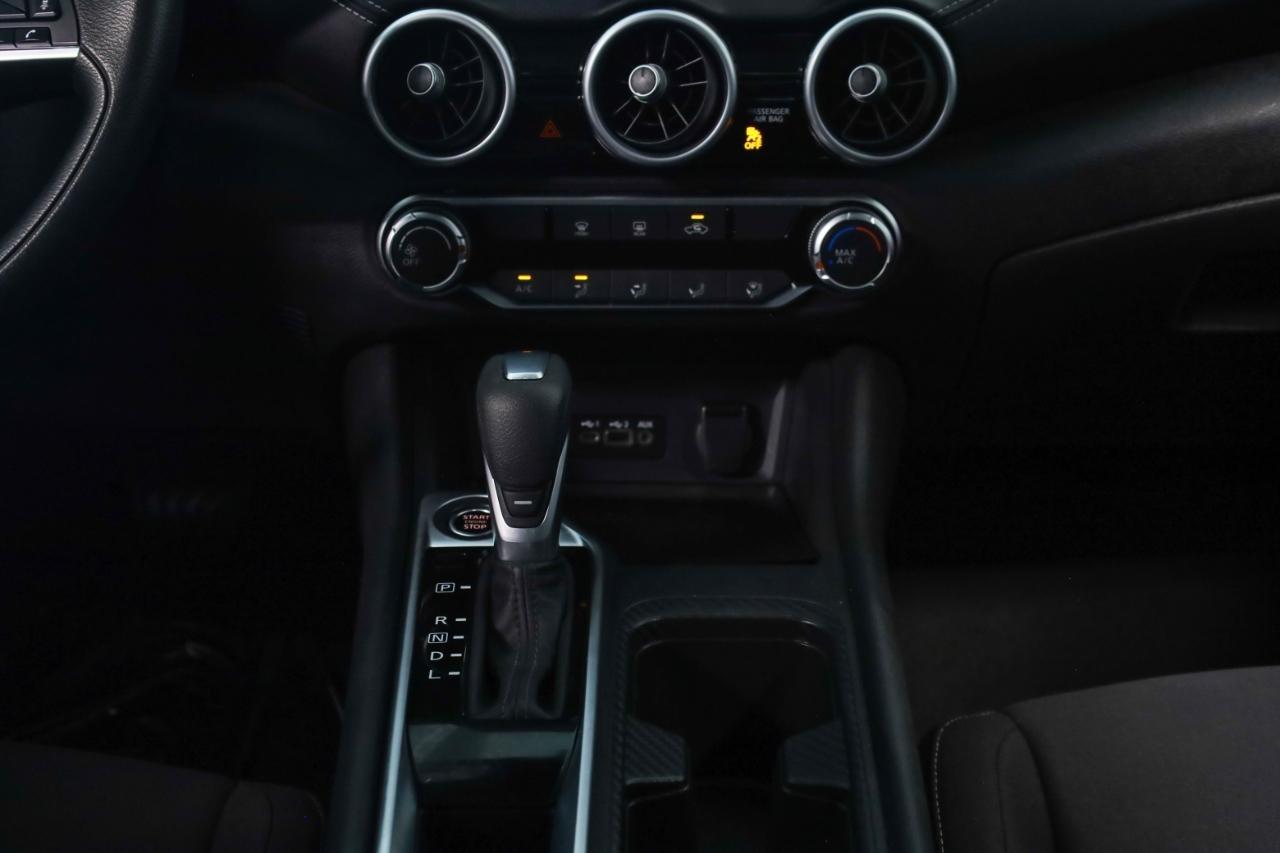 Nissan Sentra SV CVT 2025