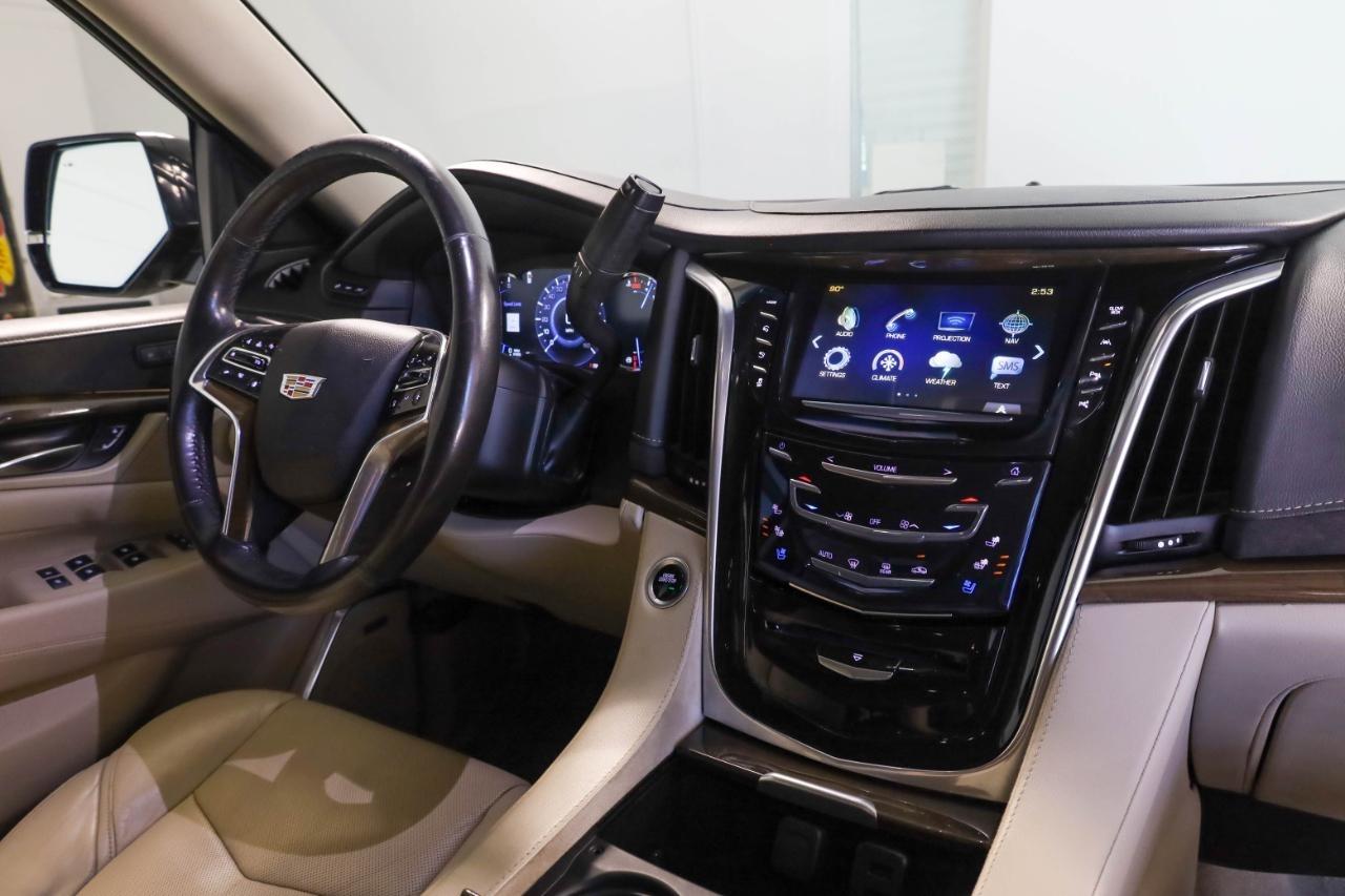 Cadillac Escalade 2WD 4dr Luxury 2020