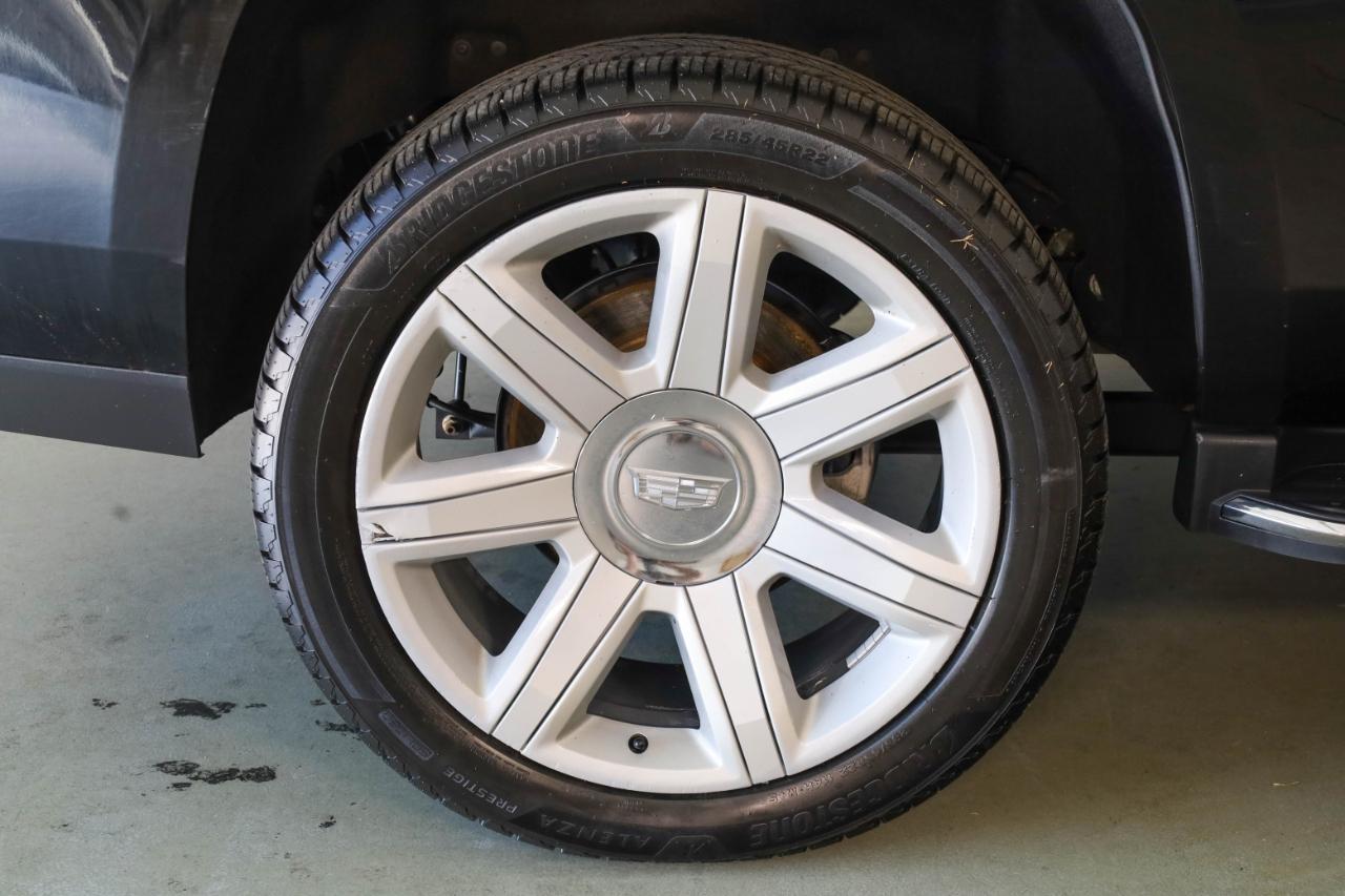 Cadillac Escalade 2WD 4dr Luxury 2020