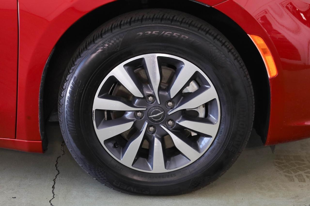 Chrysler Pacifica Hybrid Select FWD 2024