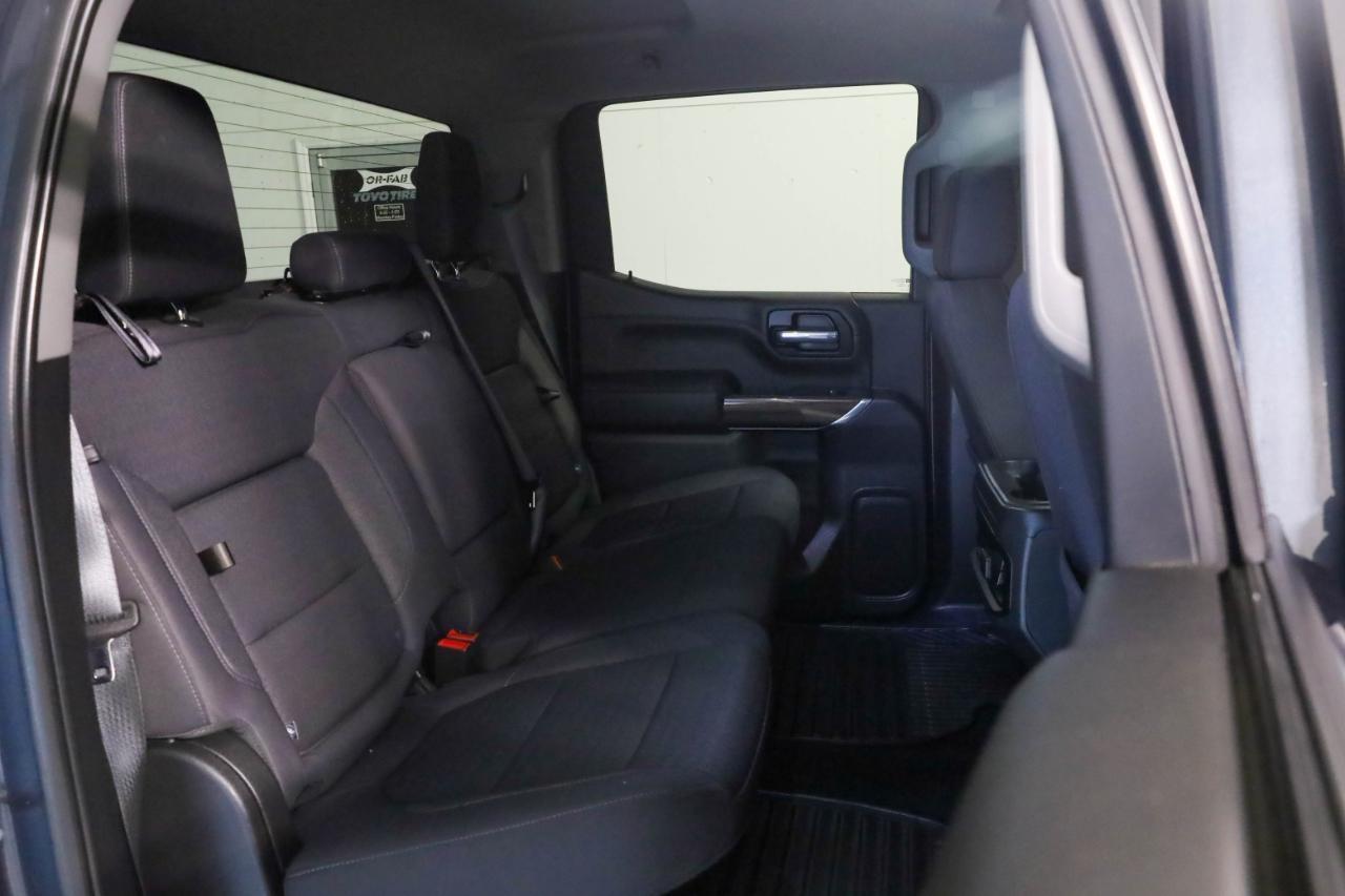 Chevrolet Silverado 1500 4WD Crew Cab 147" RST 2019