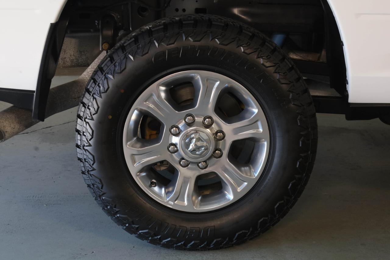 RAM 2500 Big Horn 4x4 Crew Cab 6'4" Box 2024