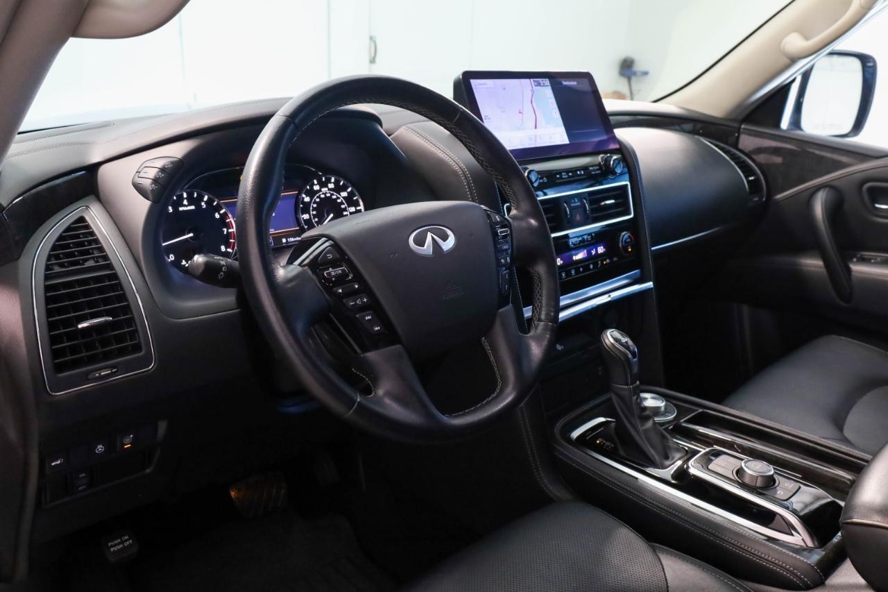 Infiniti QX80 LUXE AWD 2024