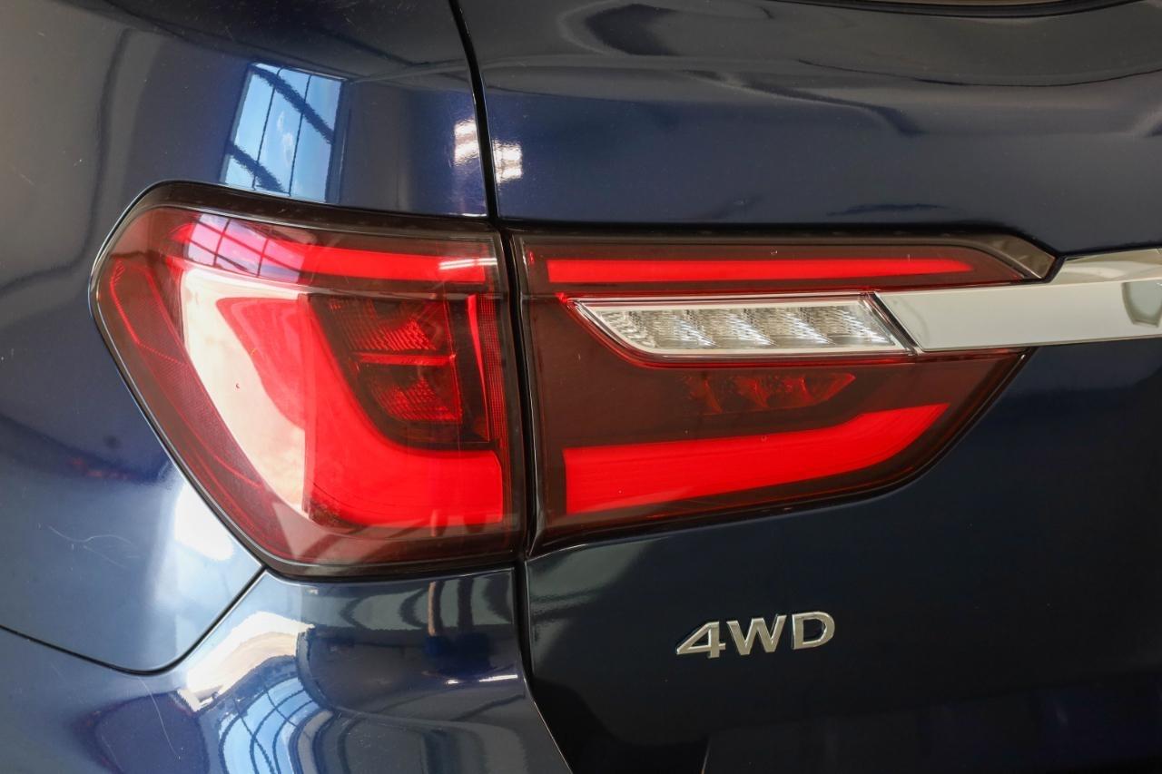 Infiniti QX80 LUXE AWD 2024