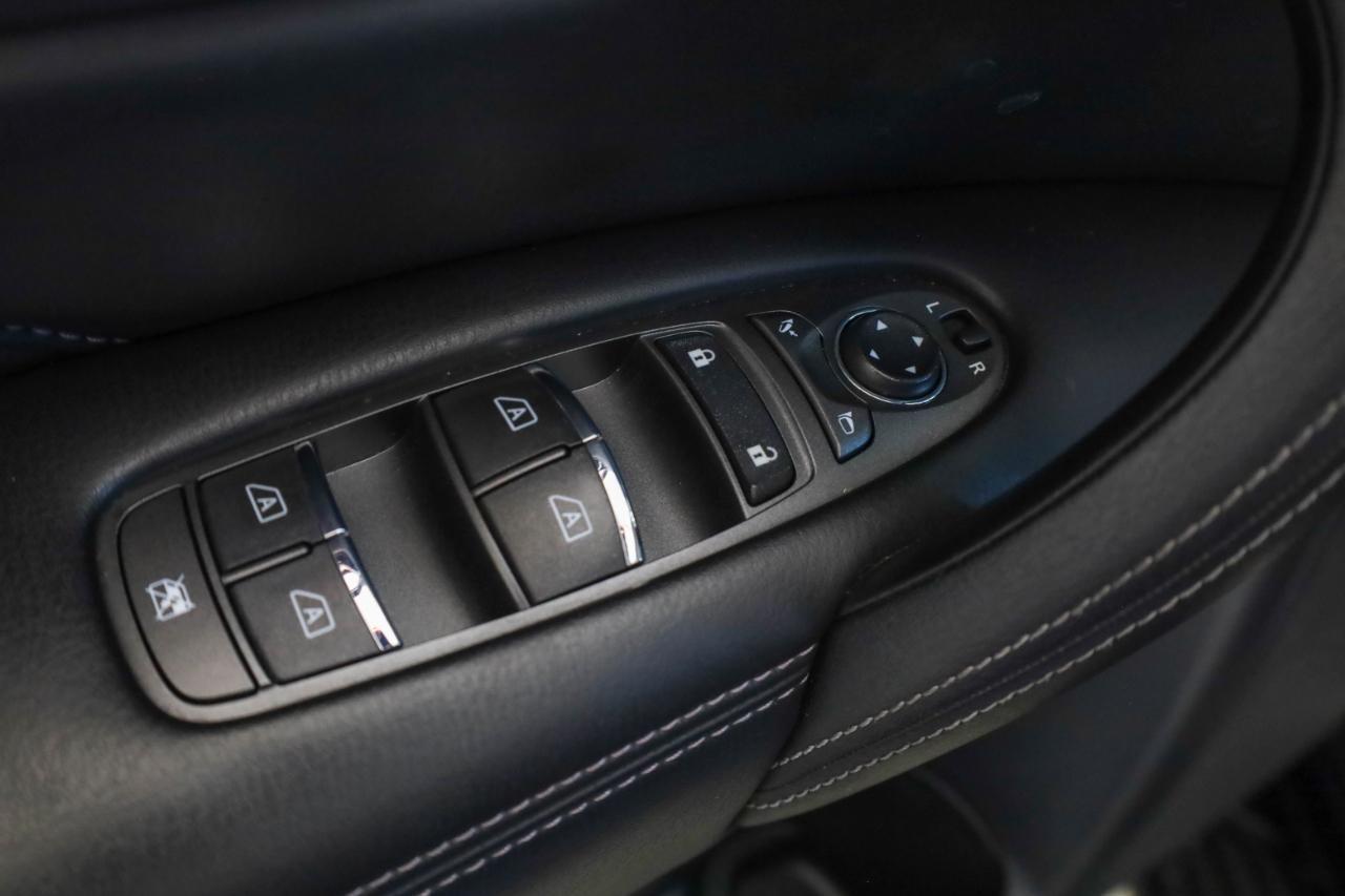 Infiniti QX80 LUXE AWD 2024