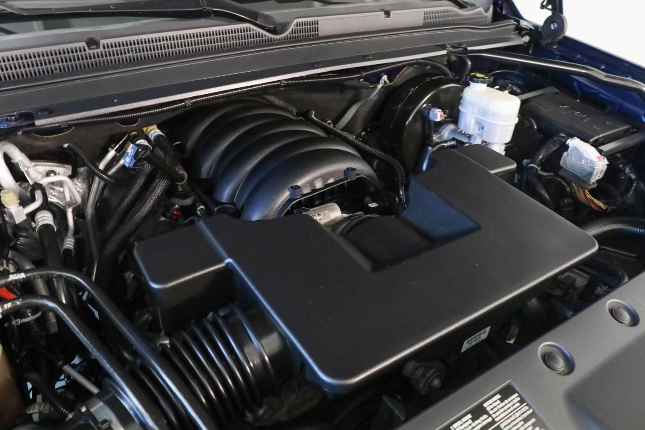 Chevrolet Tahoe 4WD 4dr Premier 2019