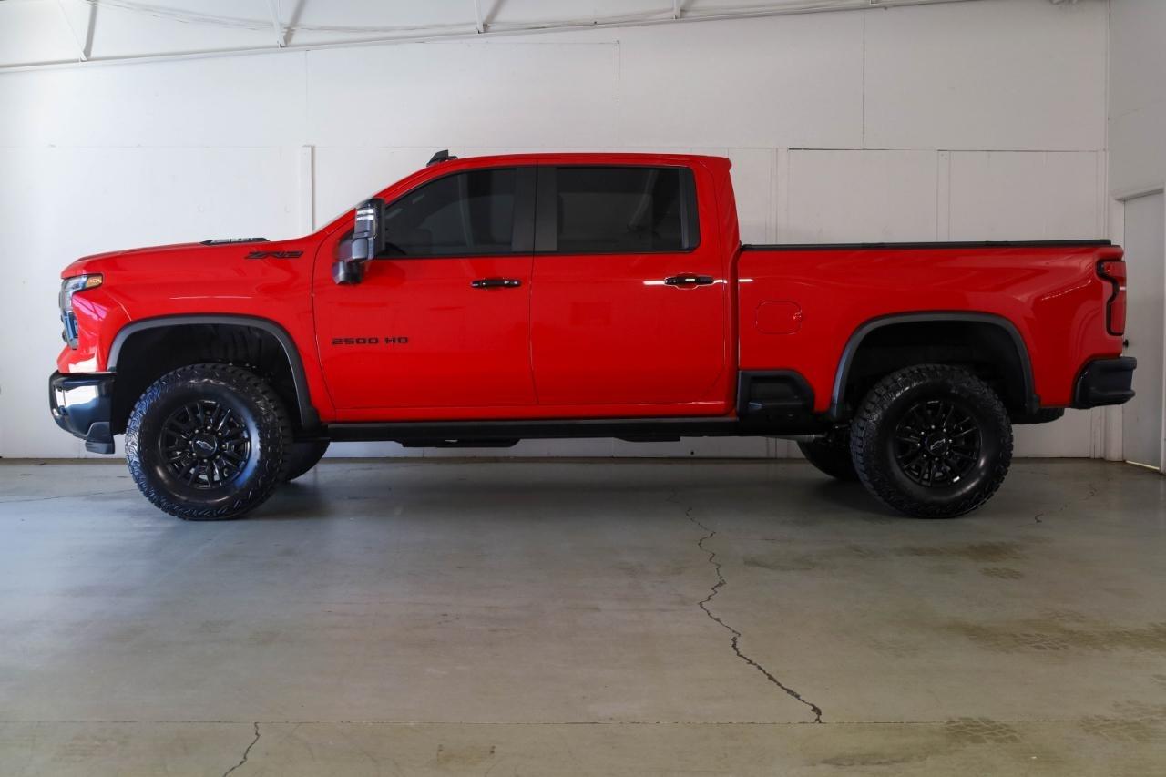 Chevrolet Silverado 2500HD 4WD Crew Cab 159" ZR2 2026