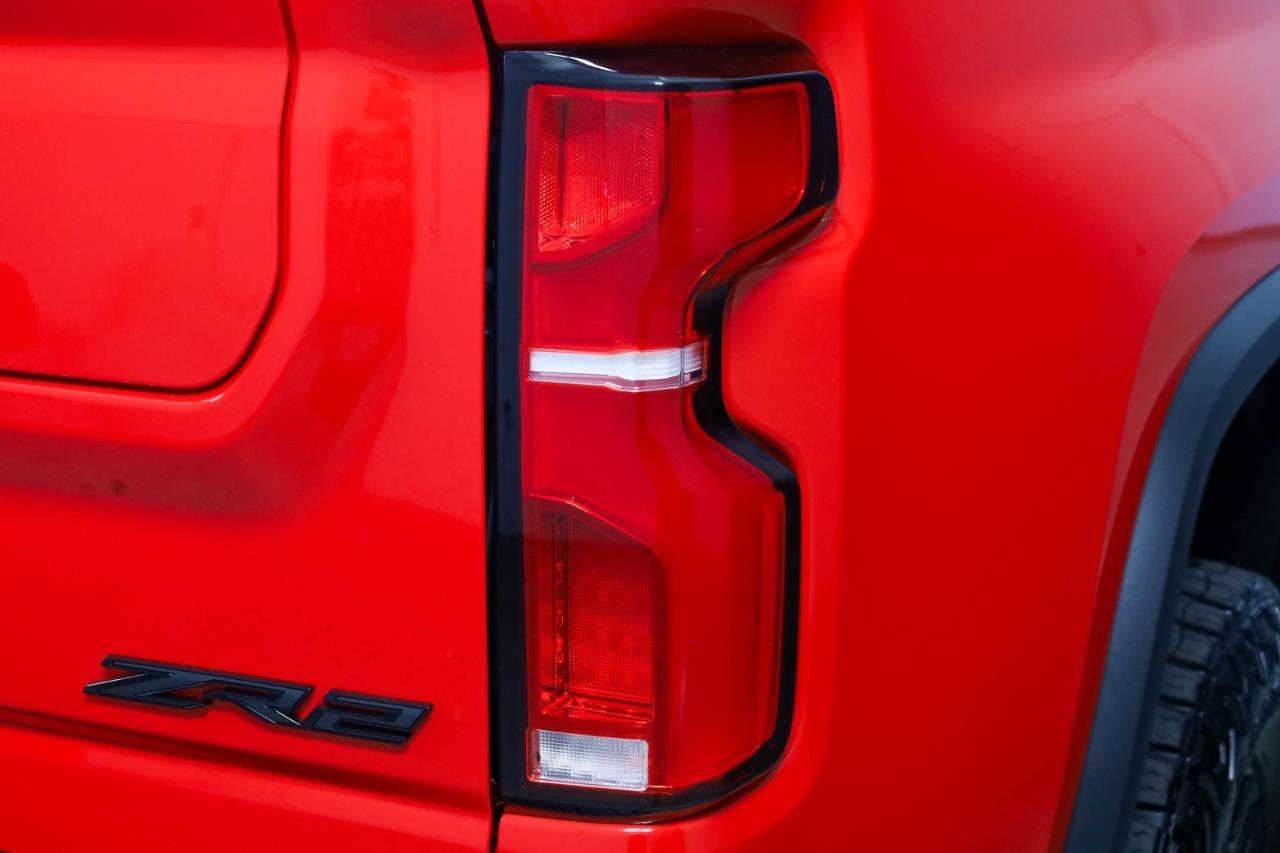 Chevrolet Silverado 2500HD 4WD Crew Cab 159" ZR2 2026