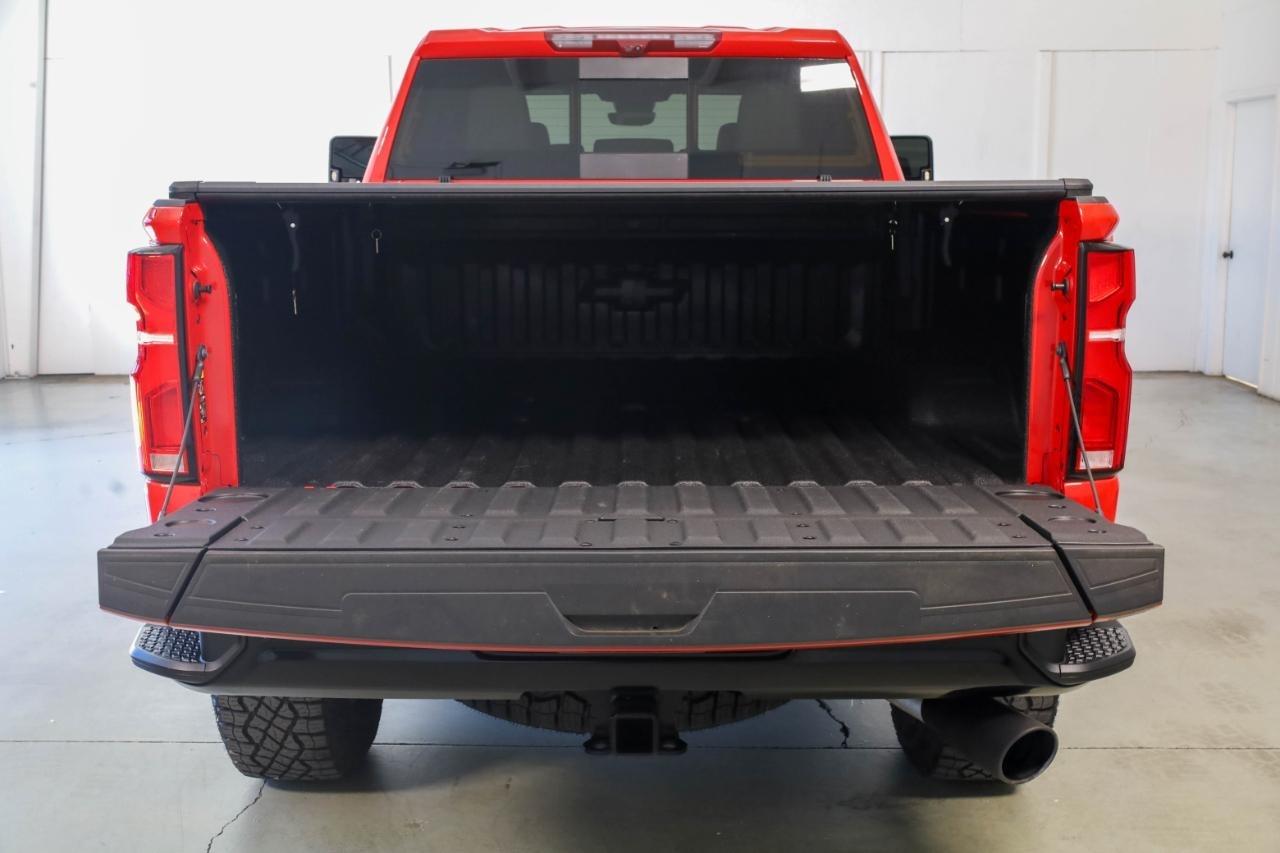 Chevrolet Silverado 2500HD 4WD Crew Cab 159" ZR2 2026