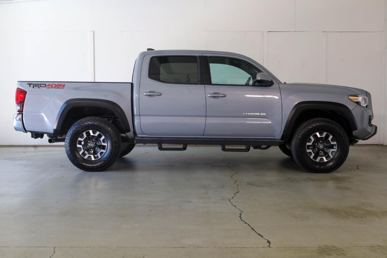 Toyota Tacoma 4WD TRD Off Road Double Cab 5' Bed V6 MT (Natl) 2019