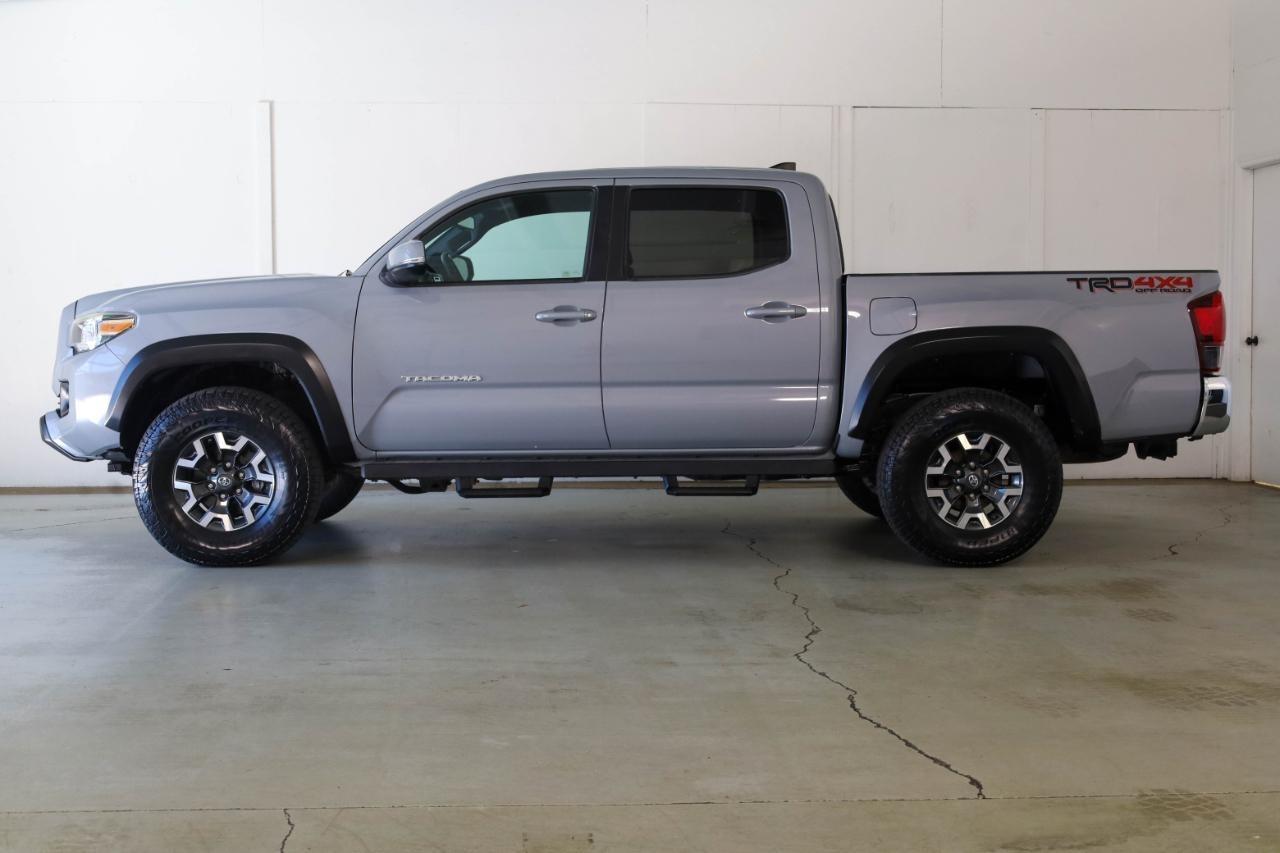 Toyota Tacoma 4WD TRD Off Road Double Cab 5' Bed V6 MT (Natl) 2019