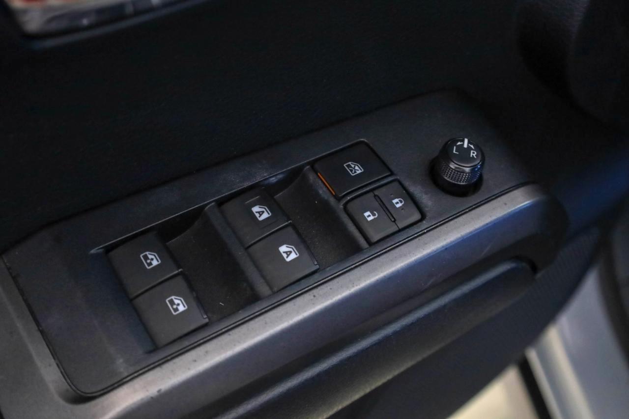 Toyota Tacoma 4WD TRD Off Road Double Cab 5' Bed V6 MT (Natl) 2019