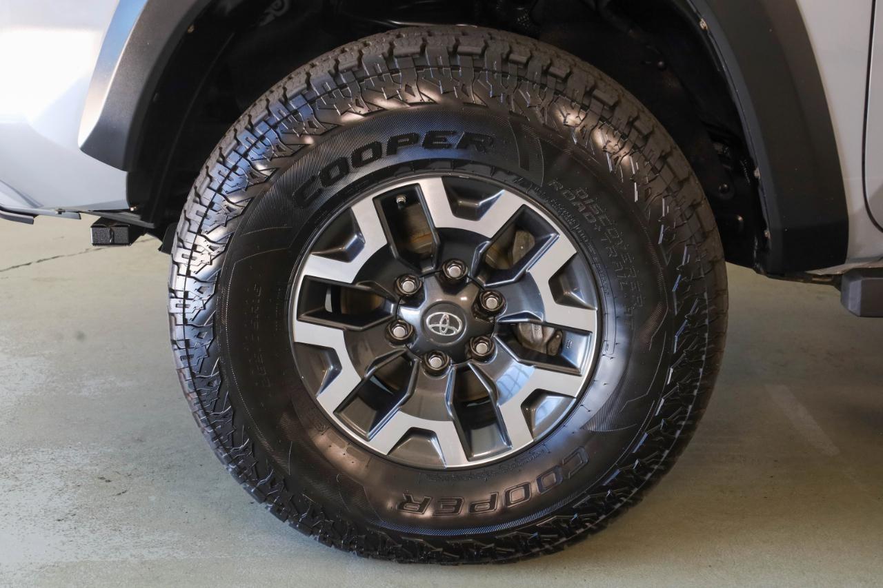 Toyota Tacoma 4WD TRD Off Road Double Cab 5' Bed V6 MT (Natl) 2019