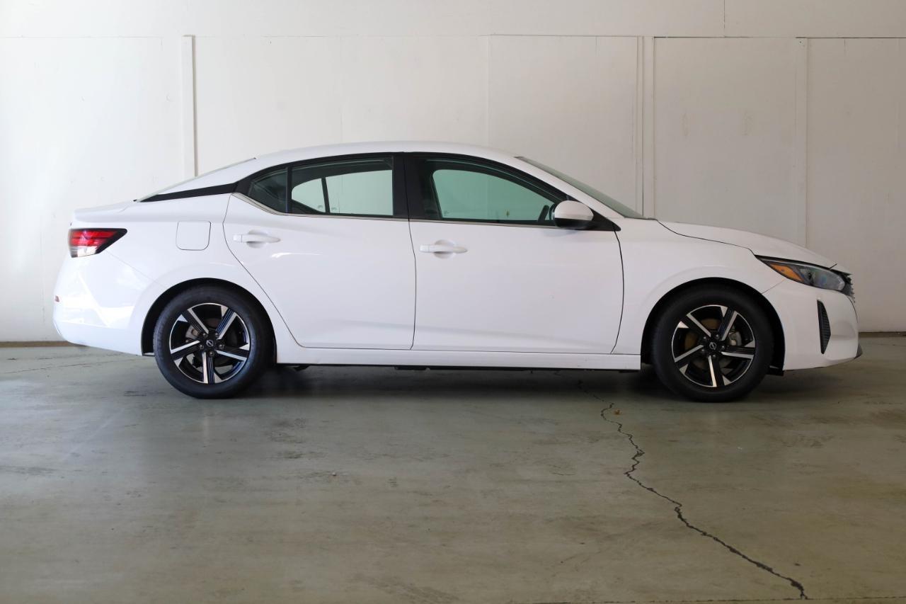 Nissan Sentra SV CVT 2024