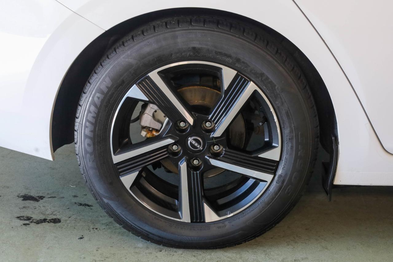 Nissan Sentra SV CVT 2024