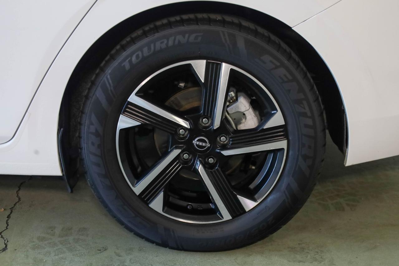 Nissan Sentra SV CVT 2024