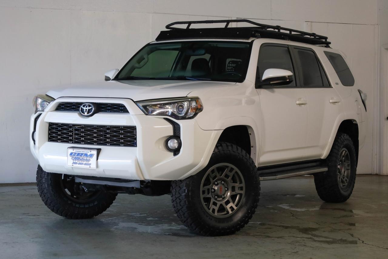 Toyota 4Runner TRD Off Road Premium 4WD (Natl) 2019