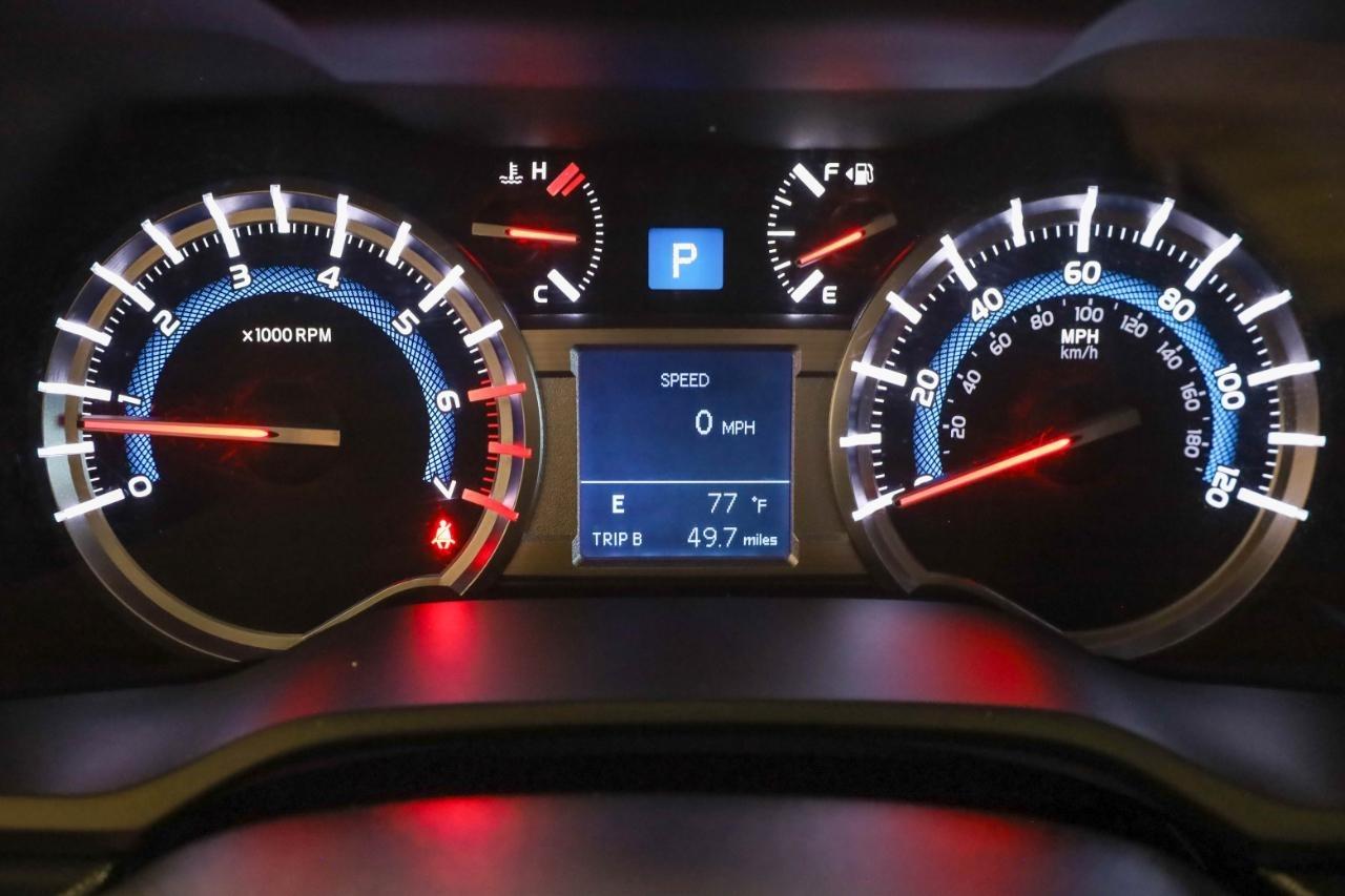 Toyota 4Runner TRD Off Road Premium 4WD (Natl) 2019