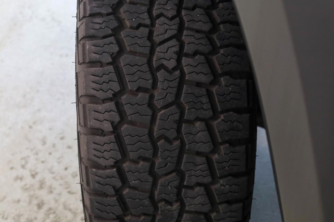 Toyota Tacoma 4WD TRD Off Road Double Cab 5' Bed V6 MT (Natl) 2019