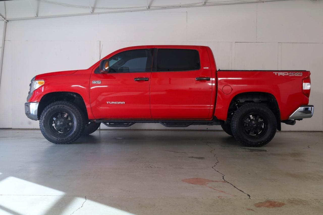 Toyota Tundra 4WD Truck CrewMax 5.7L FFV V8 6-Spd AT TRD Pro (Natl) 2015