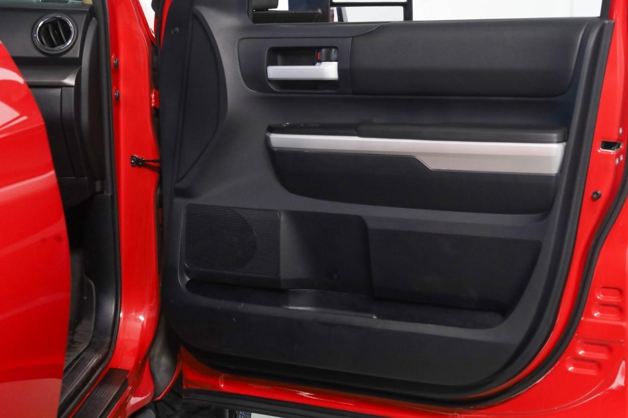 Toyota Tundra 4WD Truck CrewMax 5.7L FFV V8 6-Spd AT TRD Pro (Natl) 2015