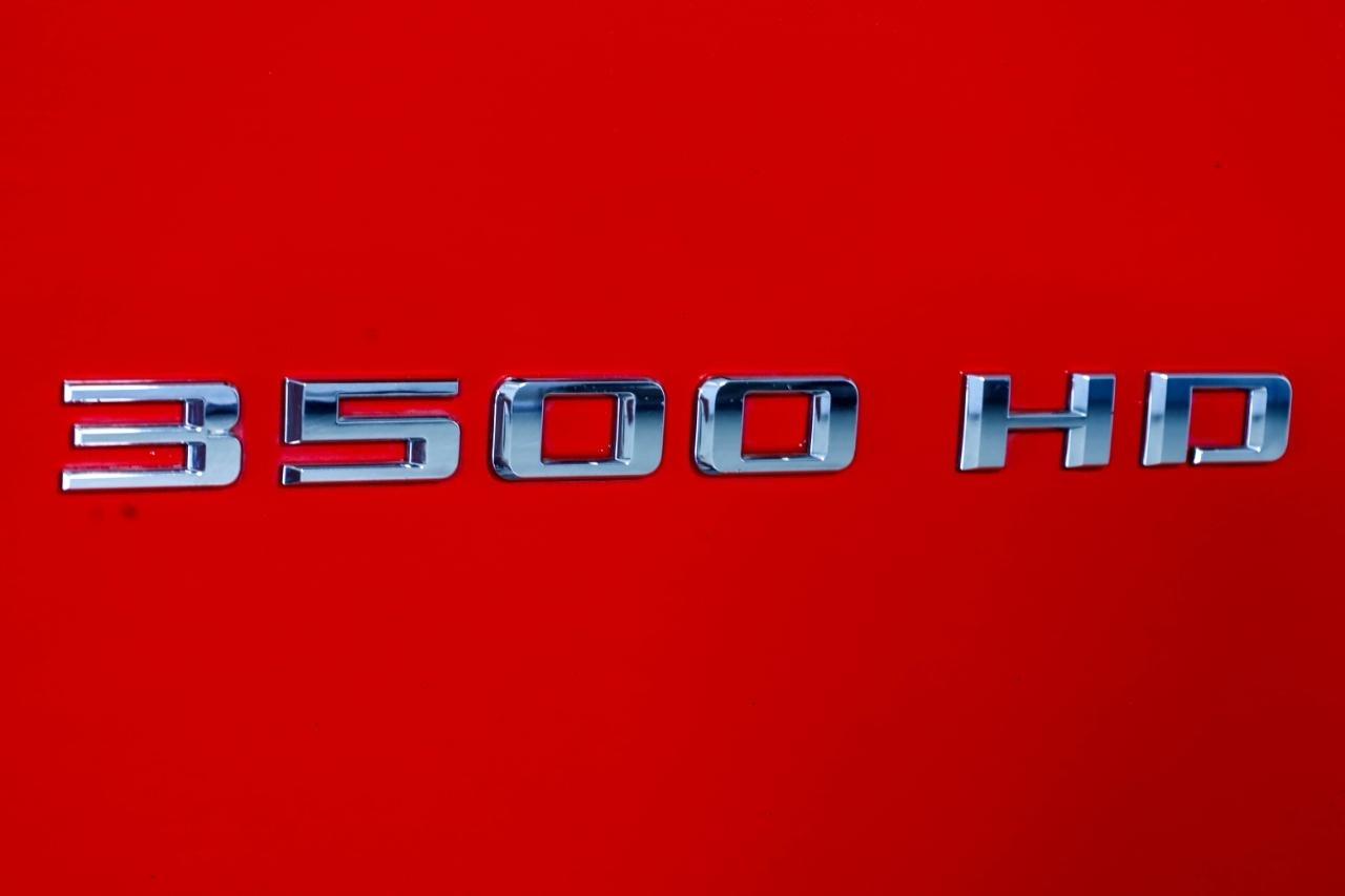 Chevrolet Silverado 3500HD 4WD Crew Cab 159" LTZ 2024