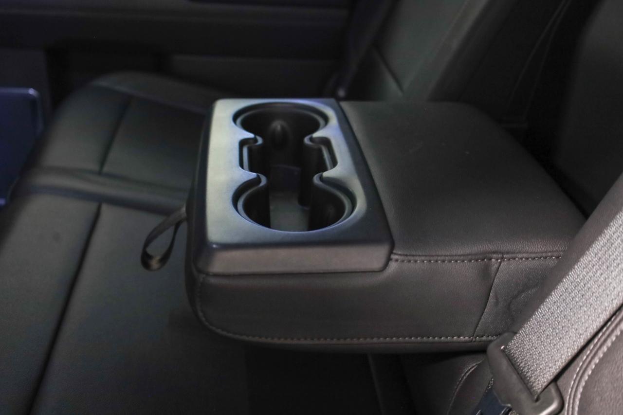 Chevrolet Silverado 3500HD 4WD Crew Cab 159" LTZ 2024