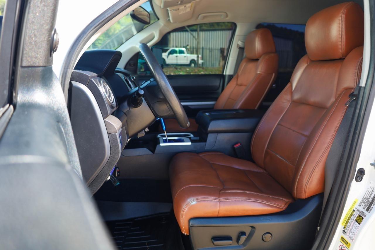 Toyota Tundra 4WD TRD Pro CrewMax 5.5' Bed 5.7L FFV (Natl) 2017