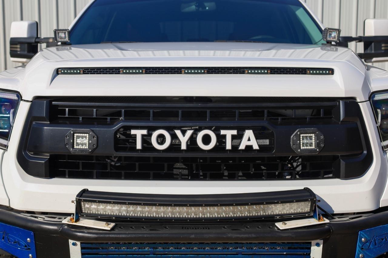 Toyota Tundra 4WD TRD Pro CrewMax 5.5' Bed 5.7L FFV (Natl) 2017