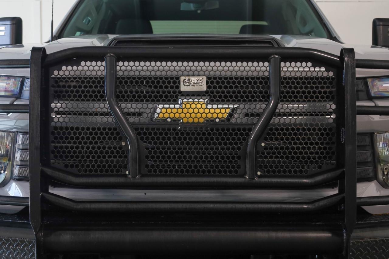 Chevrolet Silverado 2500HD 4WD Crew Cab 159" Custom 2024