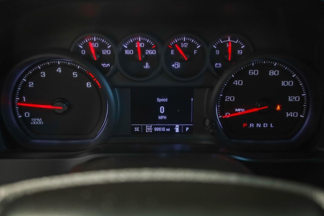 Chevrolet Silverado 2500HD 4WD Crew Cab 159" Custom 2024