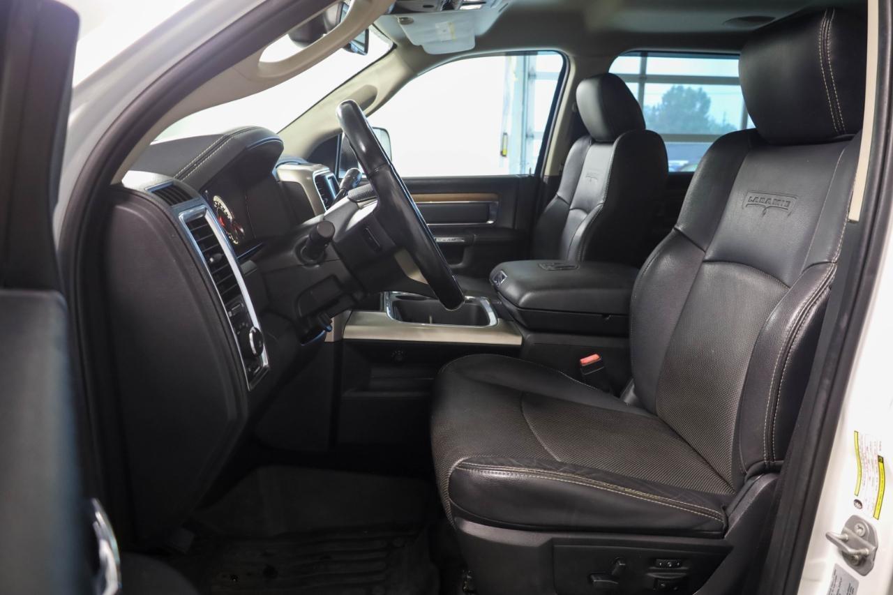 RAM 2500 Laramie 4x4 Mega Cab 6'4" Box 2017