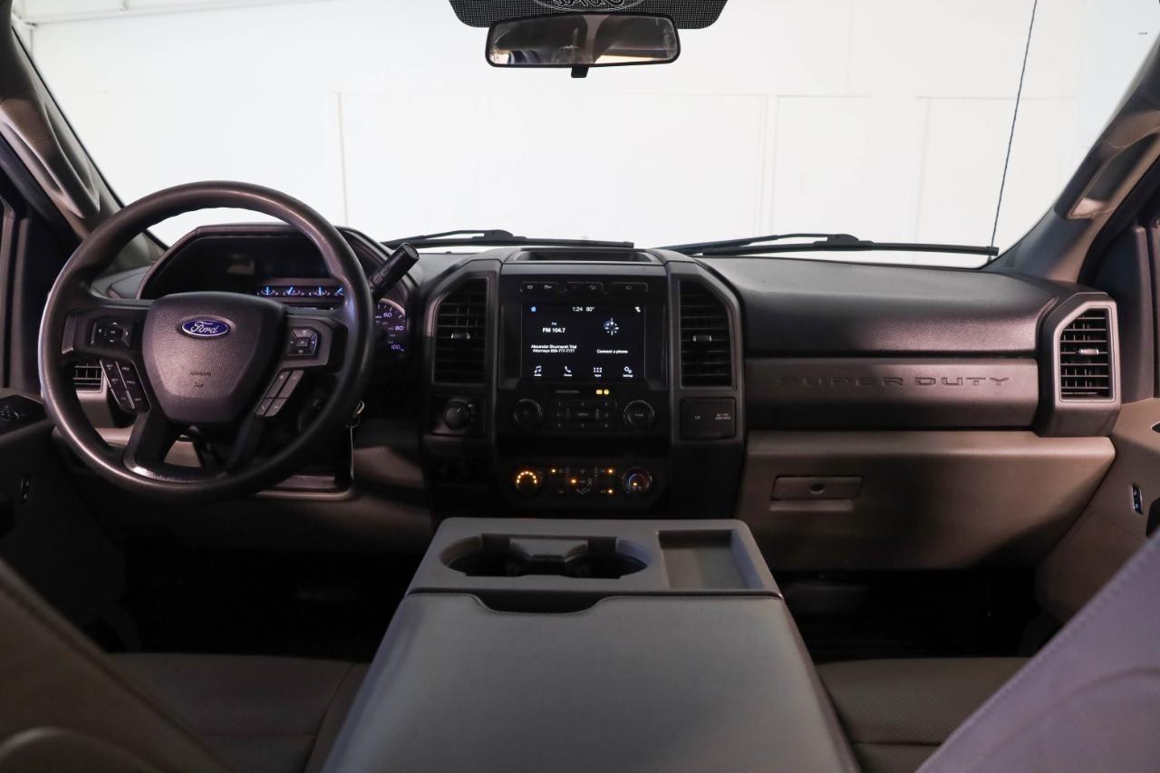 Ford Super Duty F-250 SRW King Ranch 4WD Crew Cab 8' Box 2019