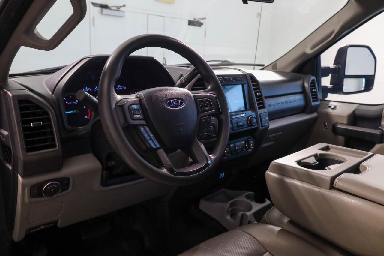 Ford Super Duty F-250 SRW King Ranch 4WD Crew Cab 8' Box 2019