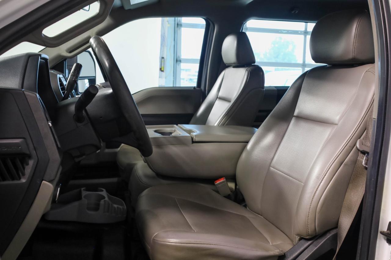 Ford Super Duty F-250 SRW King Ranch 4WD Crew Cab 8' Box 2019