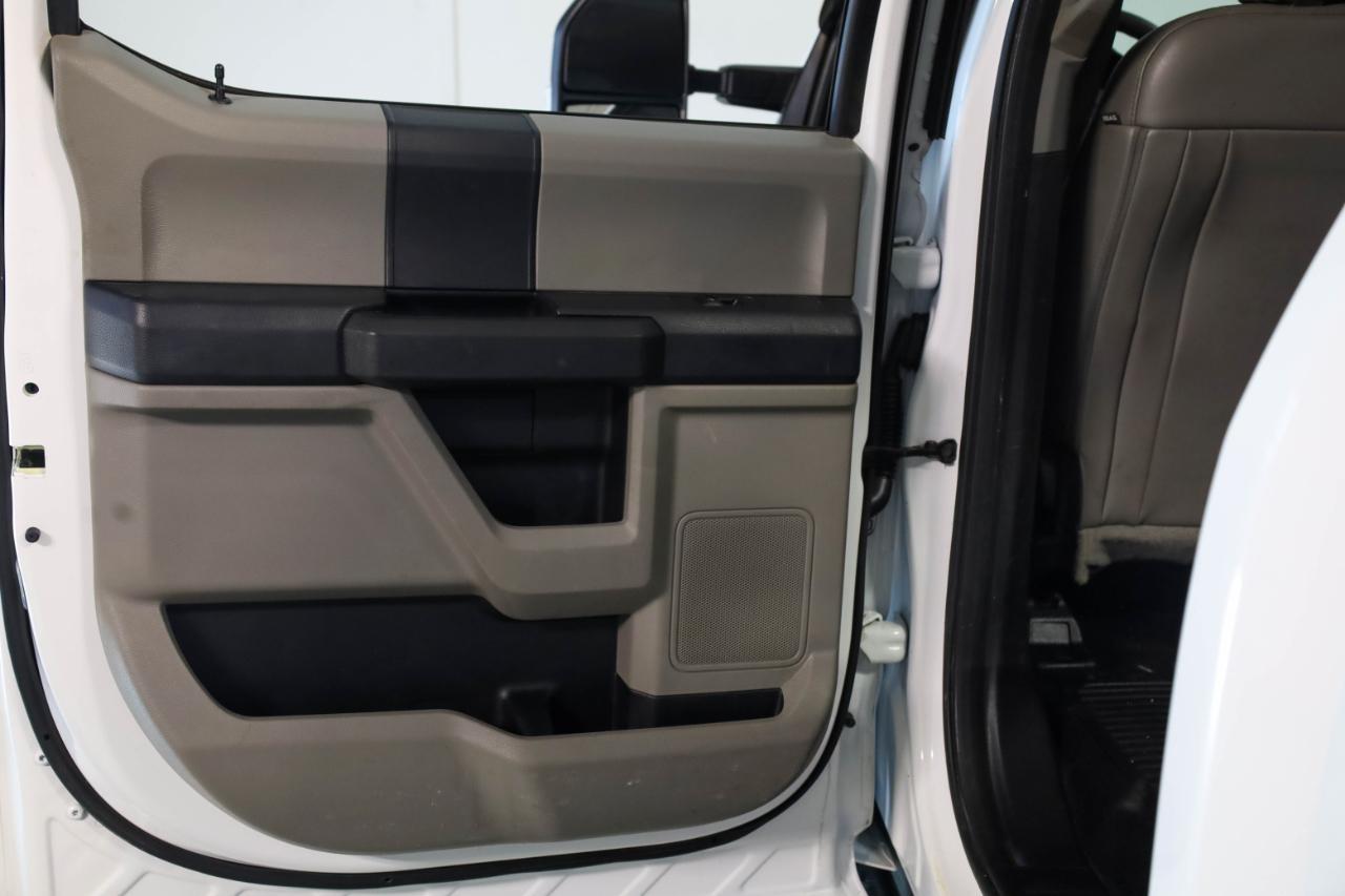 Ford Super Duty F-250 SRW King Ranch 4WD Crew Cab 8' Box 2019