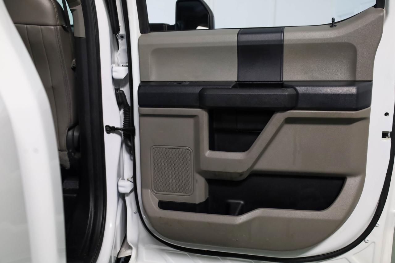Ford Super Duty F-250 SRW King Ranch 4WD Crew Cab 8' Box 2019