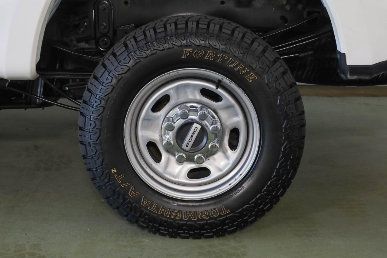 Ford Super Duty F-250 SRW King Ranch 4WD Crew Cab 8' Box 2019