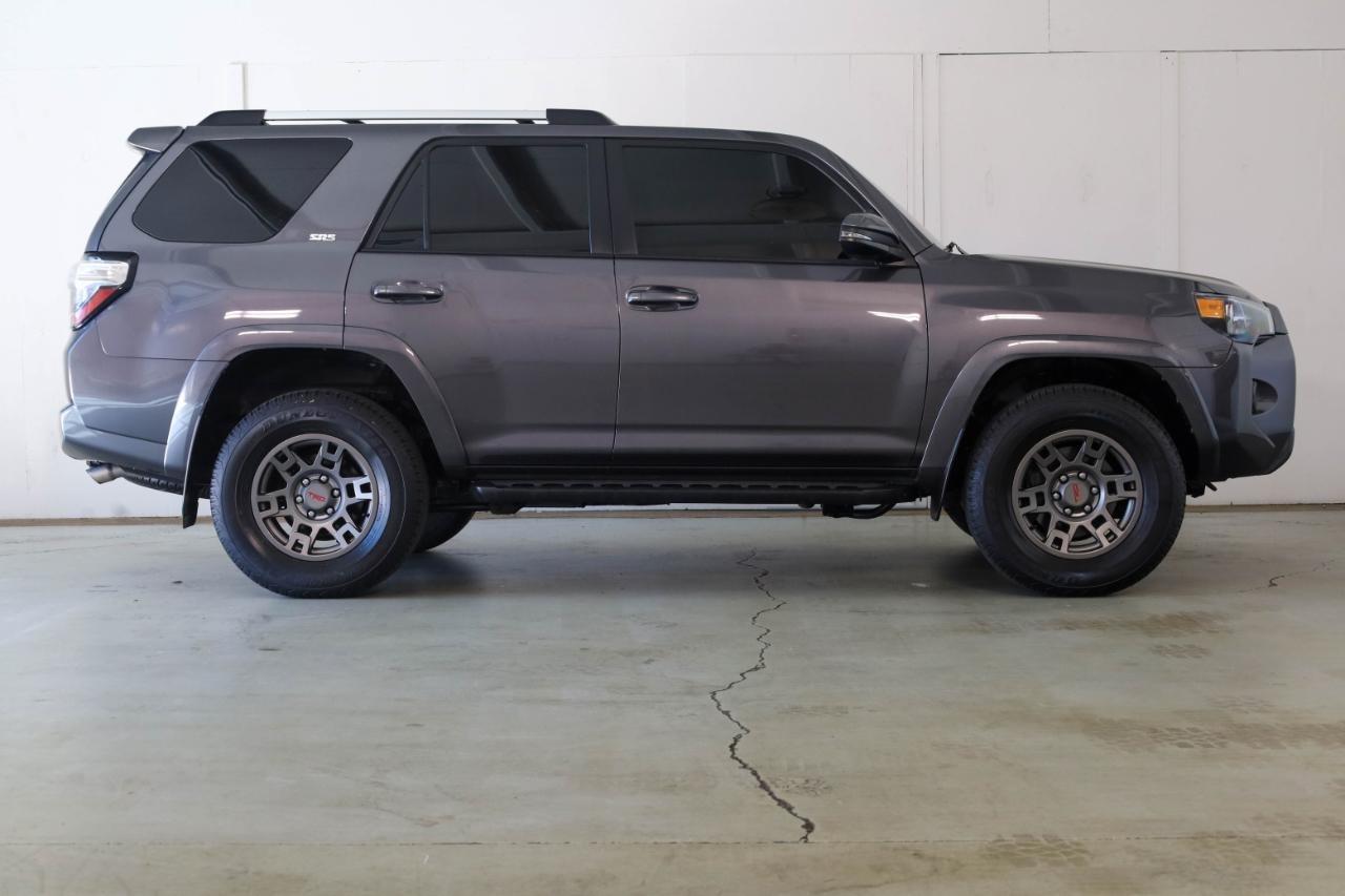 Toyota 4Runner SR5 Premium 4WD (Natl) 2022