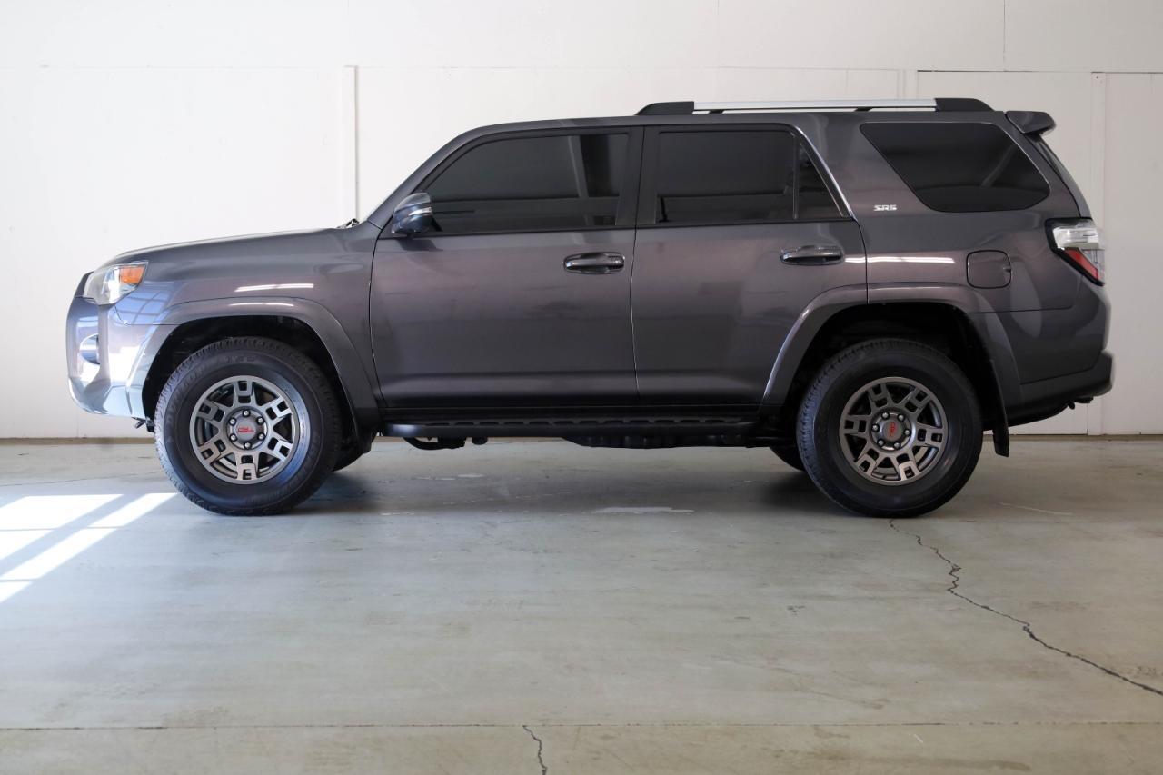 Toyota 4Runner SR5 Premium 4WD (Natl) 2022