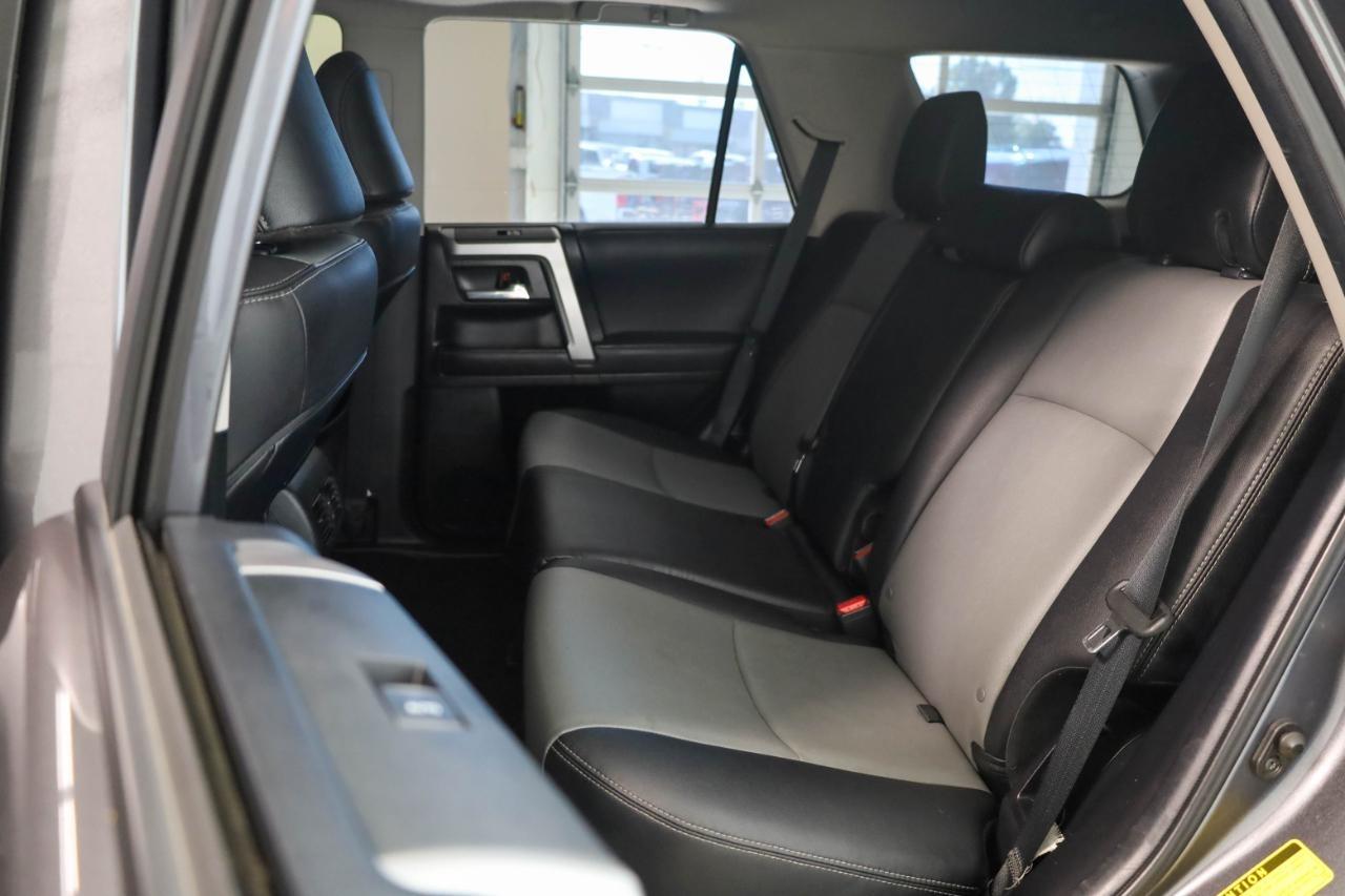 Toyota 4Runner SR5 Premium 4WD (Natl) 2022