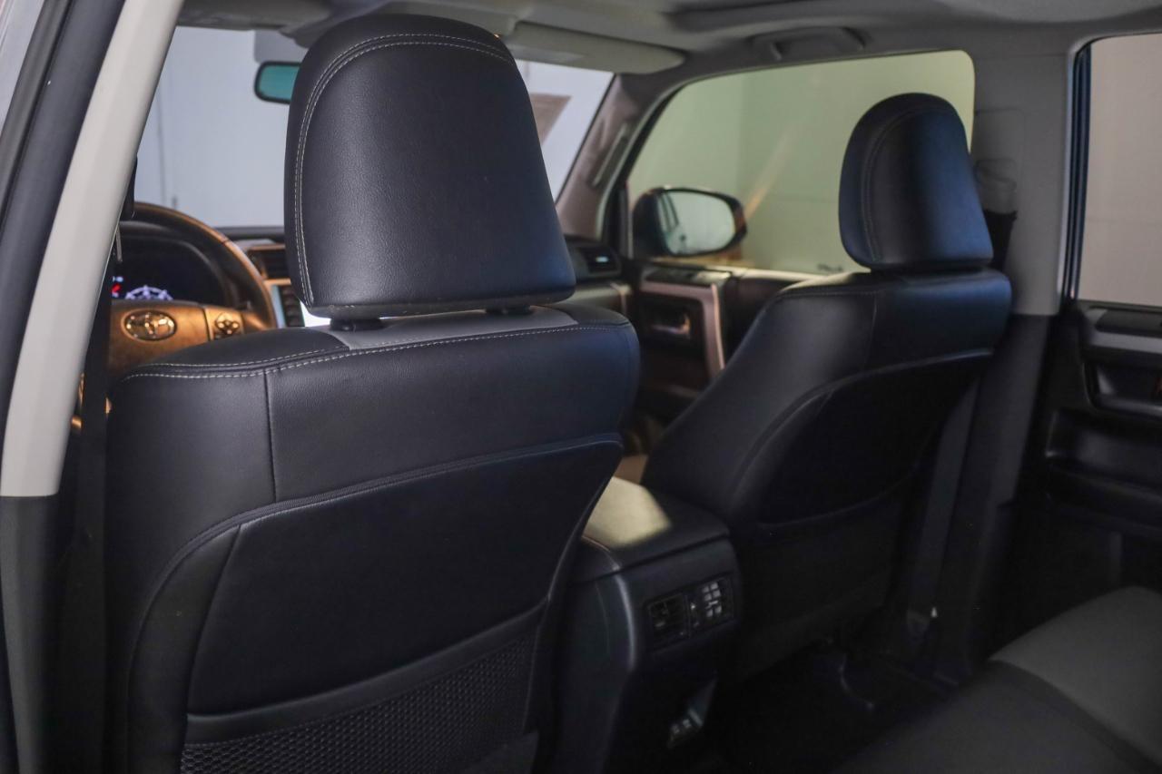 Toyota 4Runner SR5 Premium 4WD (Natl) 2022