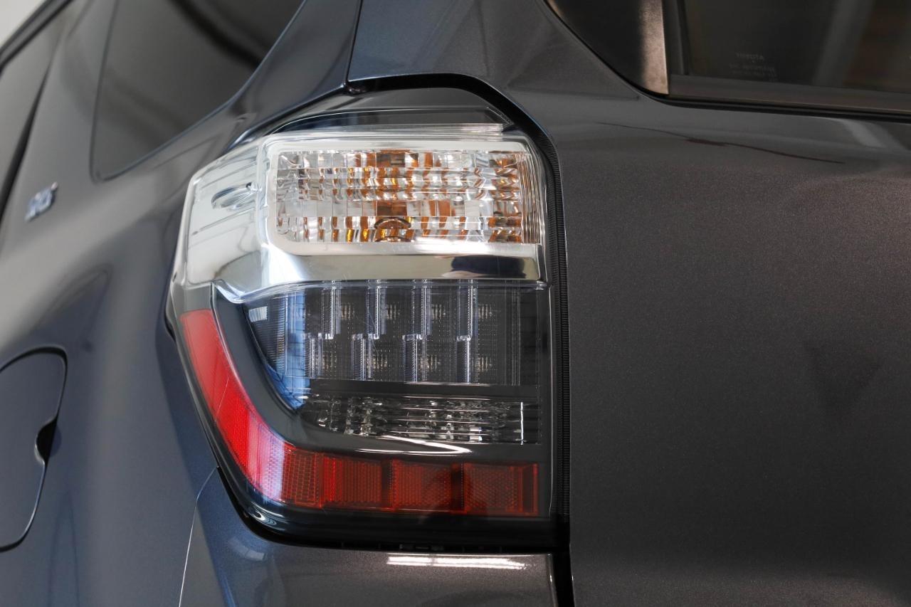 Toyota 4Runner SR5 Premium 4WD (Natl) 2022
