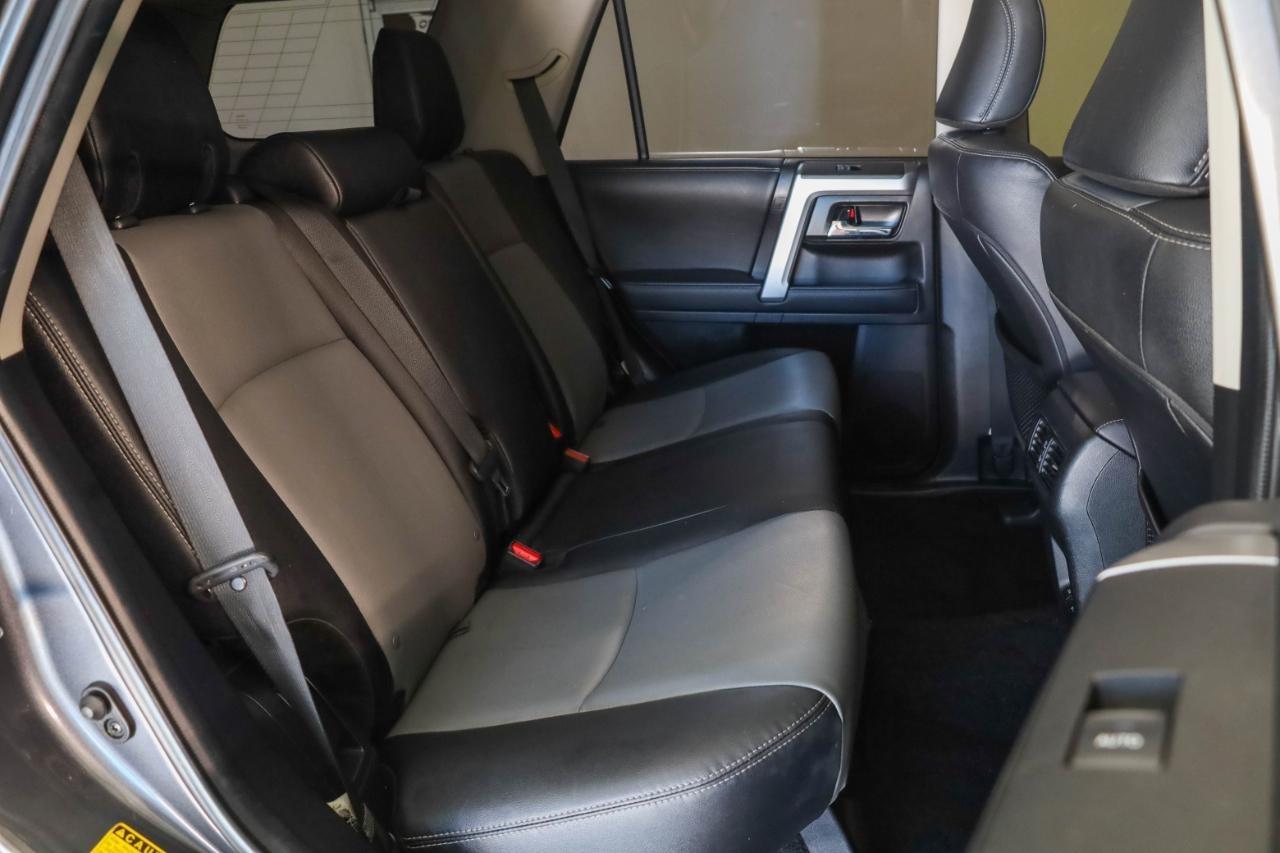 Toyota 4Runner SR5 Premium 4WD (Natl) 2022