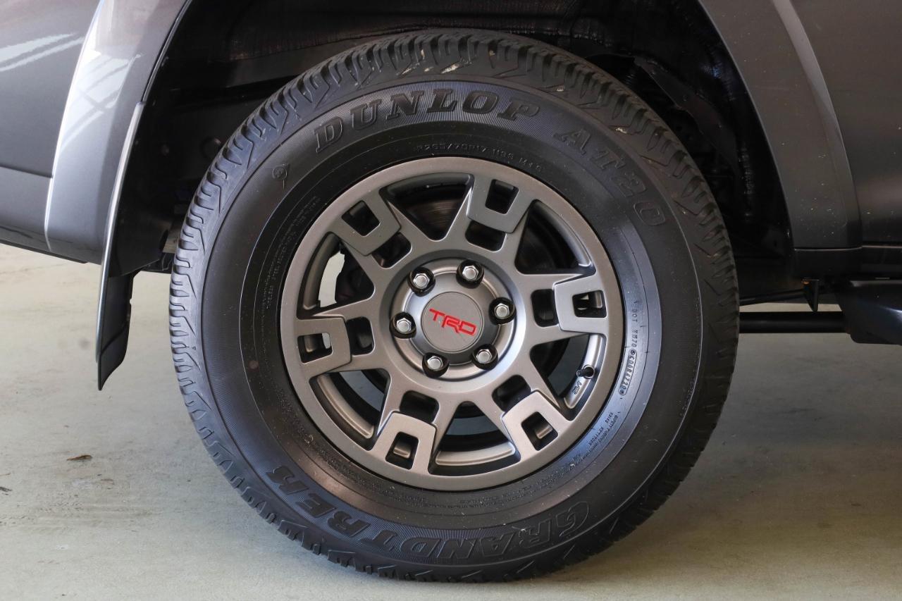 Toyota 4Runner SR5 Premium 4WD (Natl) 2022