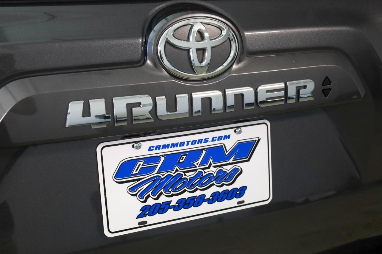 Toyota 4Runner SR5 Premium 4WD (Natl) 2022