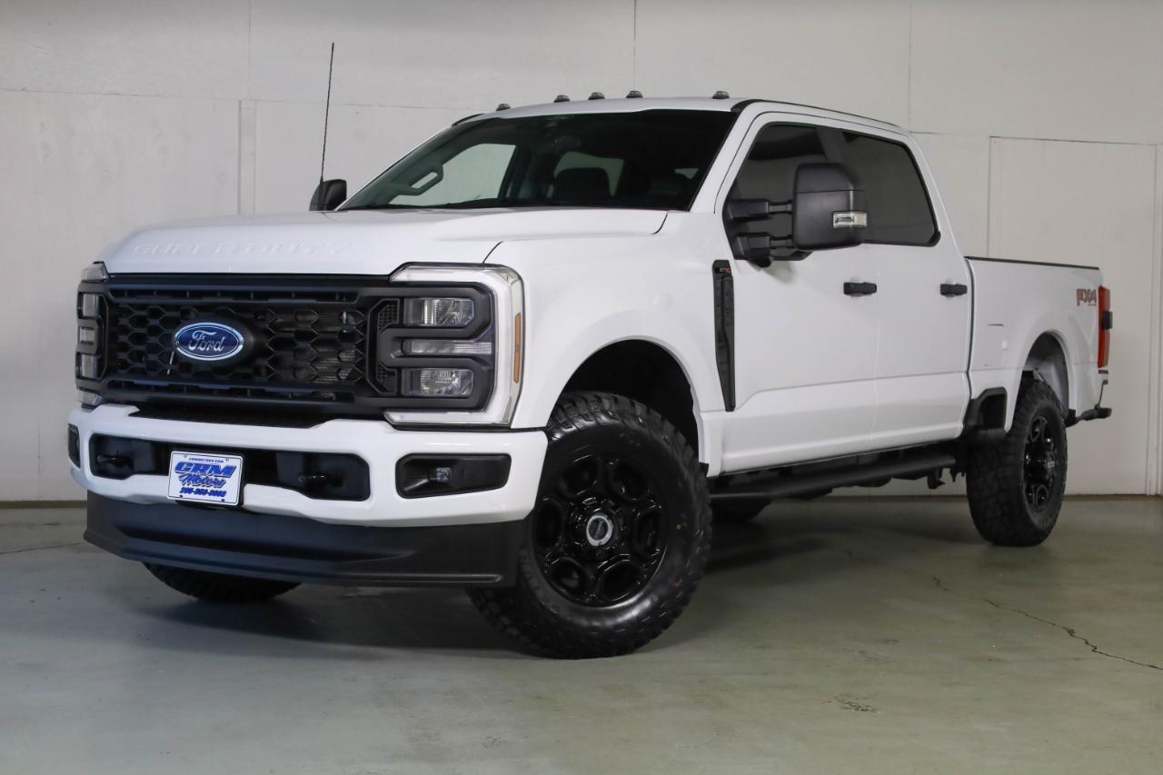 Ford Super Duty F-250 SRW King Ranch 4WD Crew Cab 8' Box 2025