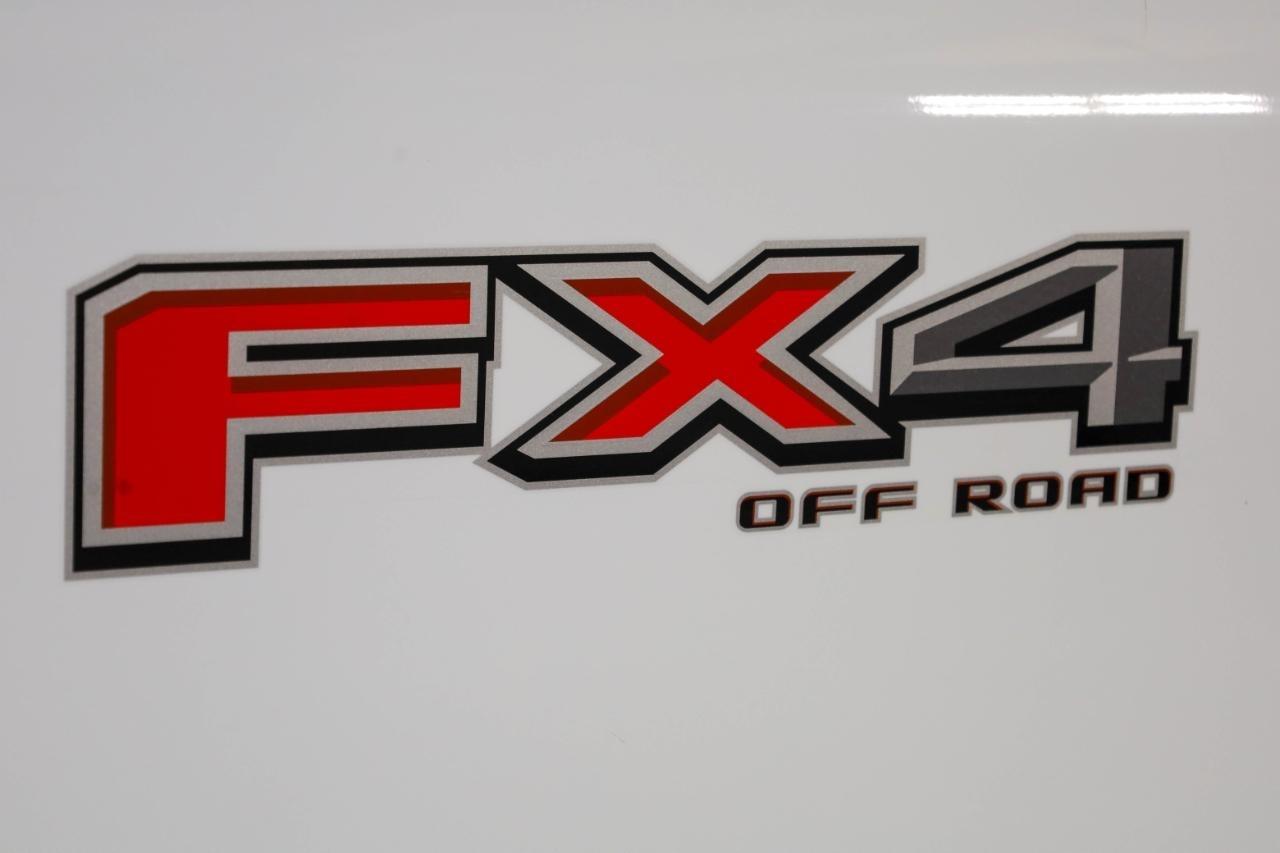 Ford Super Duty F-250 SRW King Ranch 4WD Crew Cab 8' Box 2025