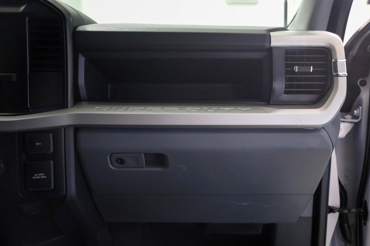 Ford Super Duty F-250 SRW King Ranch 4WD Crew Cab 8' Box 2025