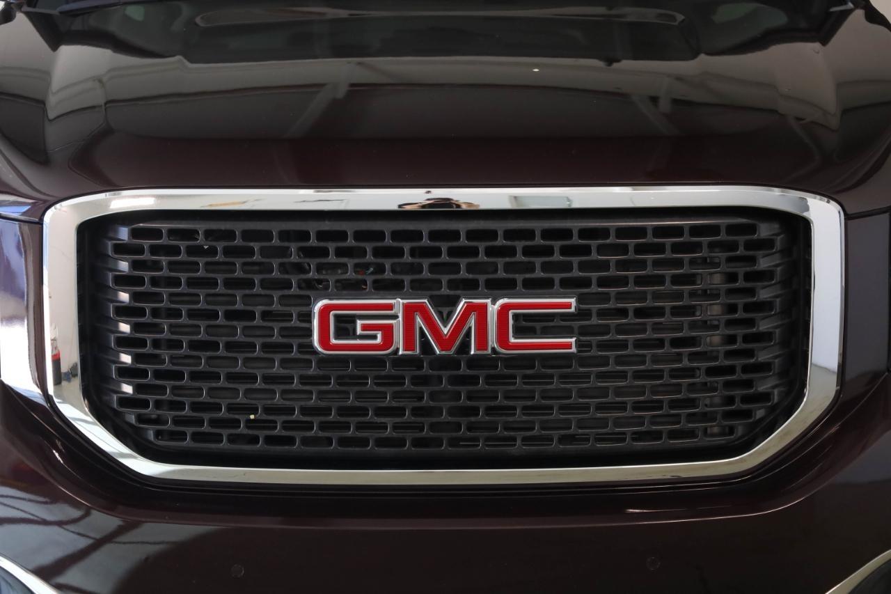 GMC Yukon 4WD 4dr Denali 2017